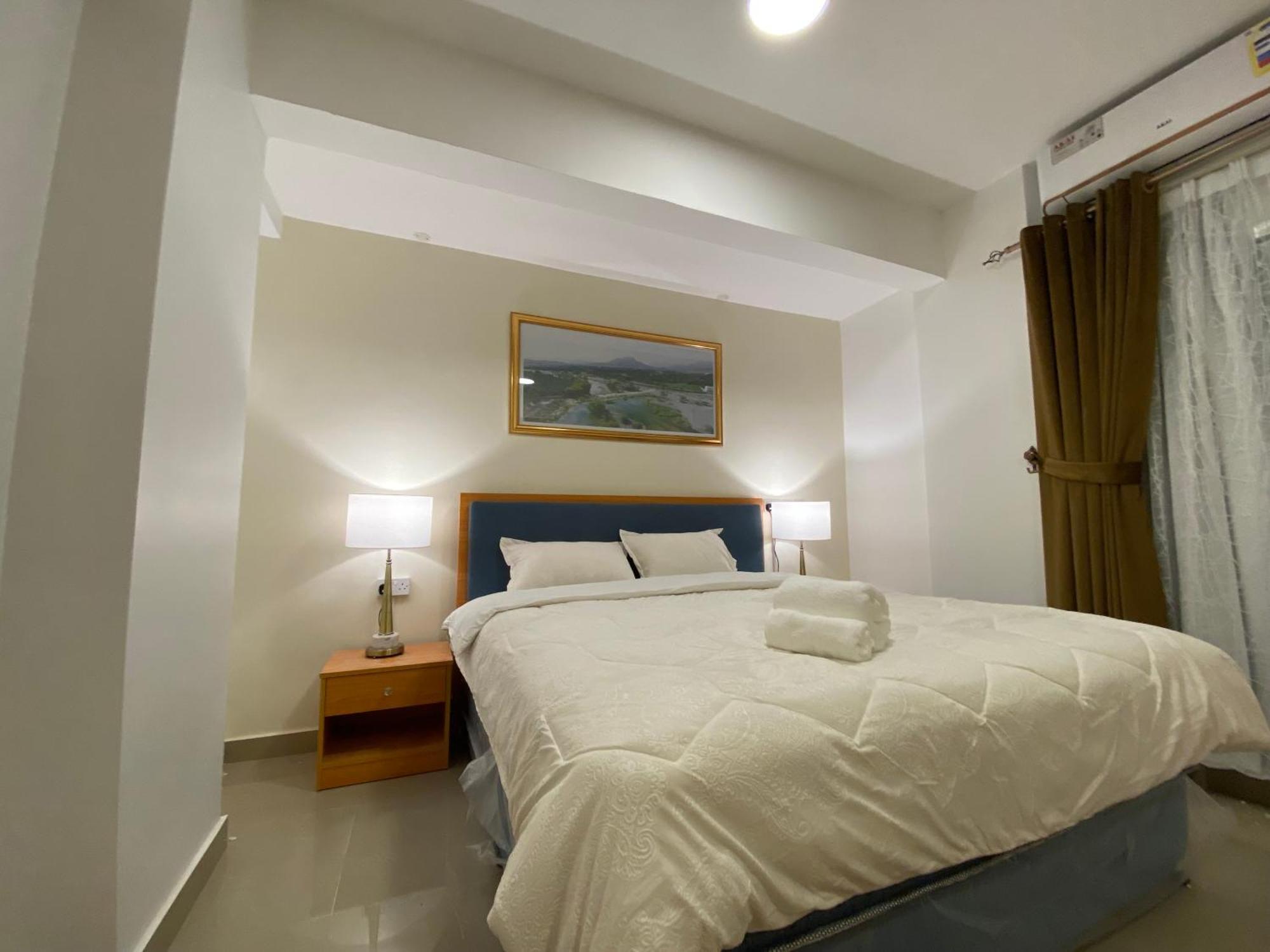 Ferienwohnung Alhamra Horizons Al Ḩamrāʼ Exterior foto
